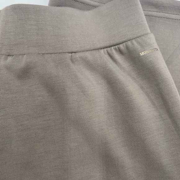Women’s Mondetta wide leg scuba material pants size S color Tan. Waist 13 - Picture 6 of 8